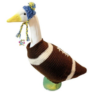 Football Fan Goose Sweater Crochet Pattern