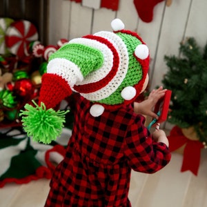 Elf Friends Stocking Cap Crochet Pattern image 1