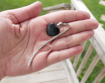 Small Metal bookmark with Heart Gemstone