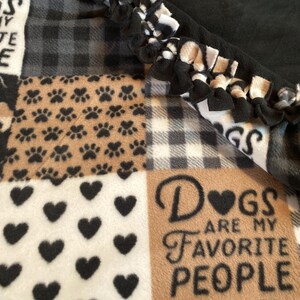 Fleece Tie Blanket - Dog Love w/matching scarf