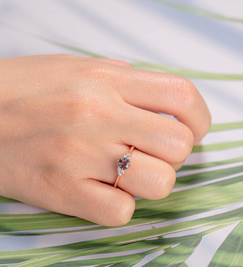 Unique Engagement Ring Vintage Alexandrite Engagement Ring Etsy