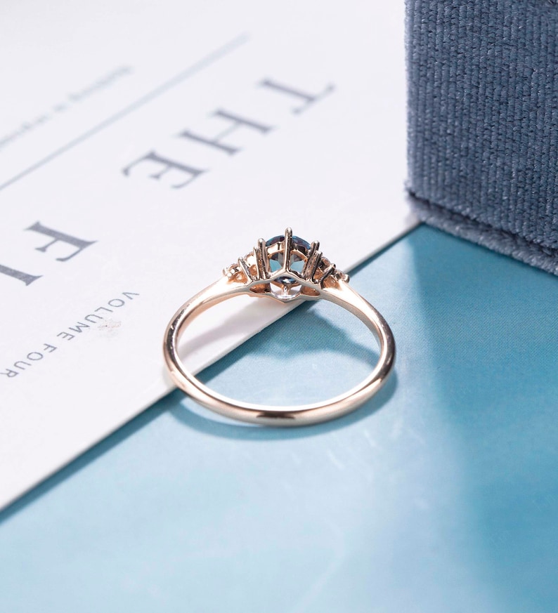 Unique Engagement Ring Vintage Alexandrite Engagement Ring Etsy