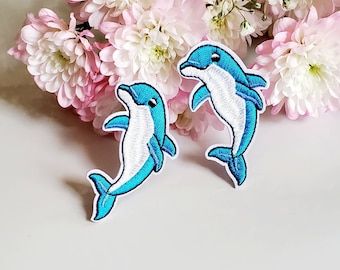 2pcs Dolphins Embroidered Iron On Patches