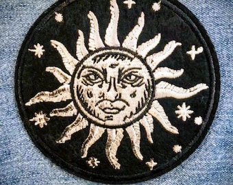 Écusson brodé étoile astrologique visage soleil