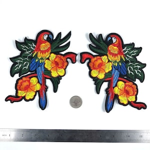 Hawaiian Parrots Bird Embroidered Iron On Patches 2pcs