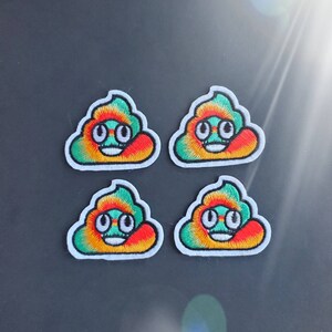 4stk Poop Regenbogen Emoji gestickte Aufnäher