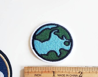 Toppa ricamata termoadesiva da cucire, 10 pezzi, set di toppe per pianeti spaziali con sistema solare, dimensioni assortite, per vestiti, giacche, zaini, jeans, gonne