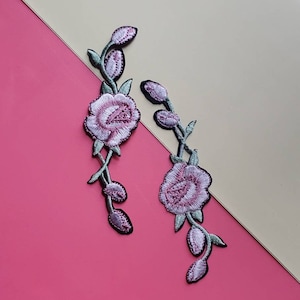 Set mit 2 Pink Roses Vines Gestickten Aufnähern