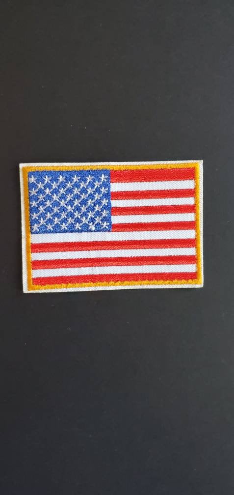 Toppa Americana Ricamata A Ferro – Bandiera USA Oro 3,5x2,5 Pollici – Skyhawk