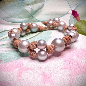 Silver Dust Pearl and Leather Bracelet, Knotted Leather Bracelet, Knotted Leather Jewelry, Southern Jewelry, Bohemian Pearl Bracelet, Boho