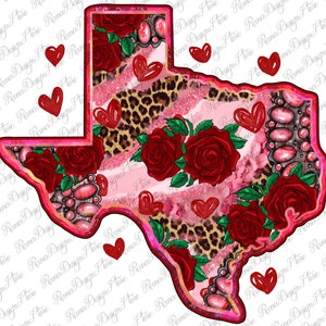 Pode incluir: Um design de glitter rosa, vermelho e preto do estado do Texas com rosas, corações e estampa de leopardo.