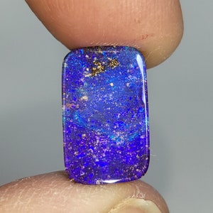 7ct. Boulder opal. Natural opal. Australian opal. 17x10mm.