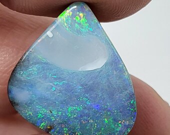 16.20ct. Boulder opal. Natural opal. Australian opal. 21x20mm.