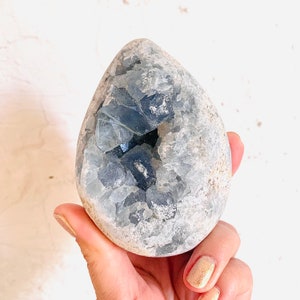 Large Blue Celestine | Crystal