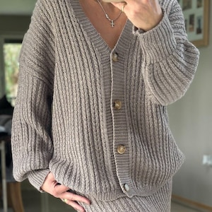 Skirt 2025 and cardigan