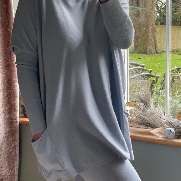 Made in Italy Baby Blue Crew Neck Batwing With Pockets Lounge Set