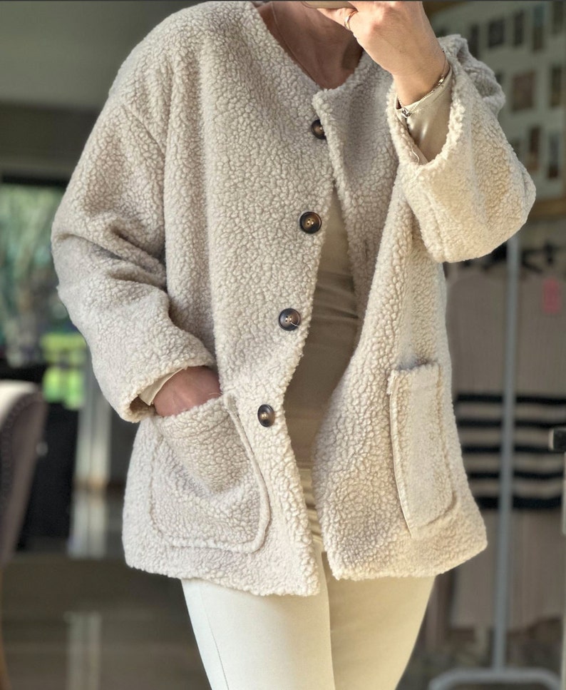 Fabriqué en Italie Manteau pelucheux beige, veste, pardessus, manteau pelucheux, manteau teddy image 1