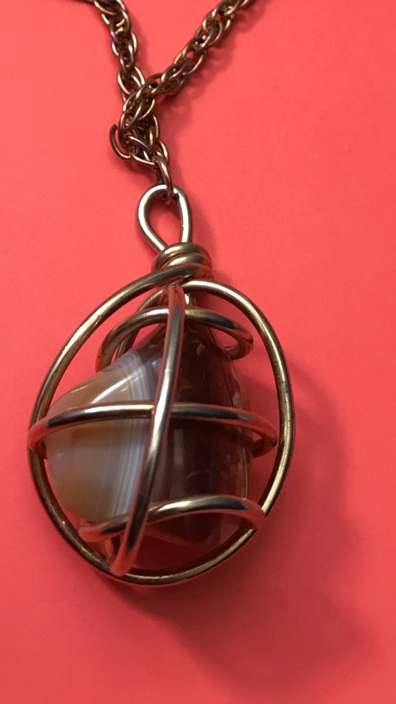 Wire wrapped Agate stone pendant necklace - image 9