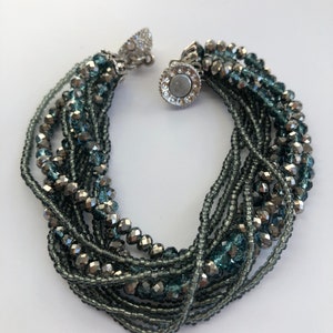 Bracciale con perline scintillanti