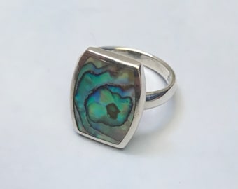 Vintage 925 Sterling Silver Abalone Shell Ring size 8