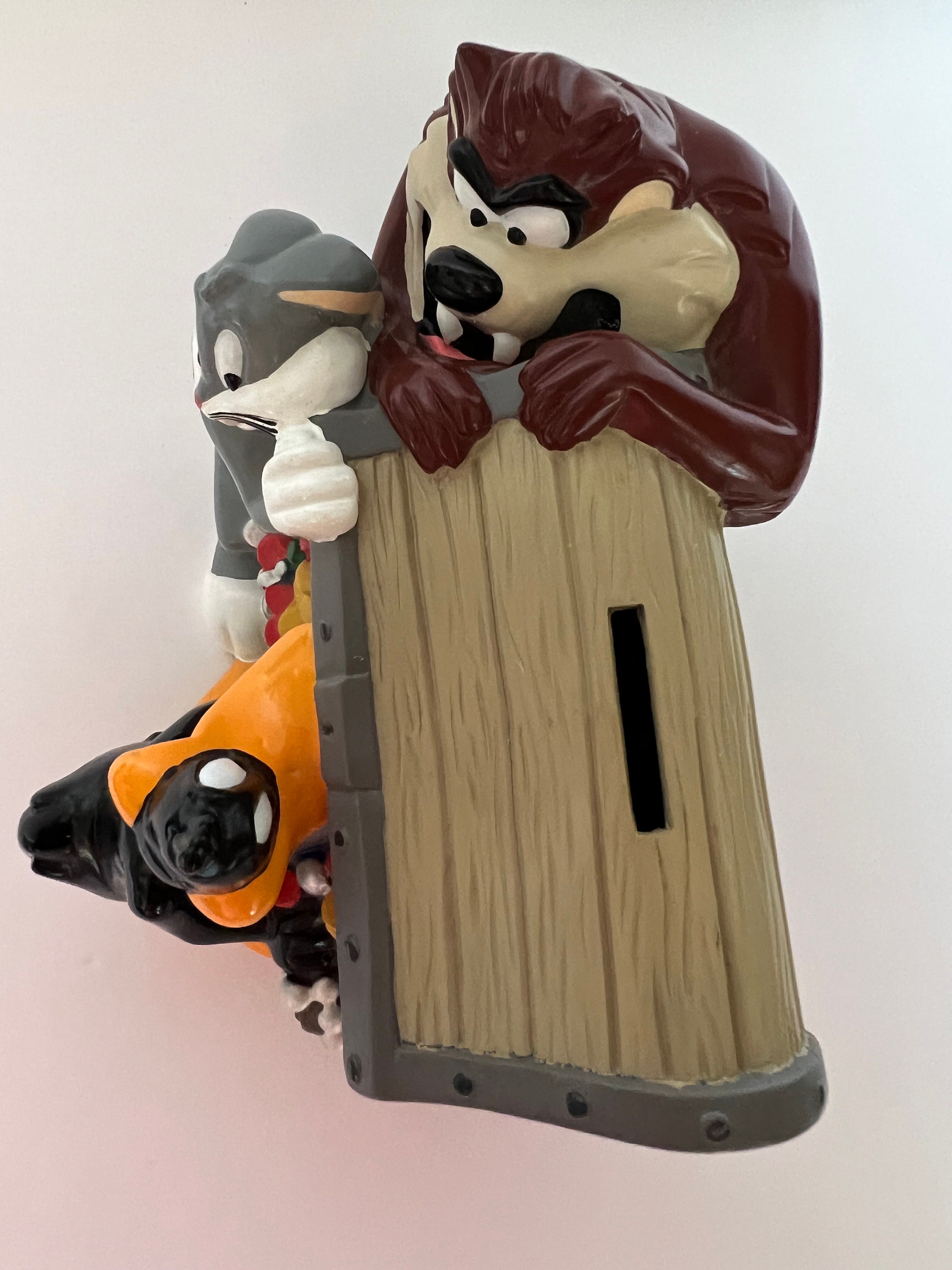 1996 希少 ワーナーブラザーズ ルーニー・テューンズ 宝箱 貯金箱