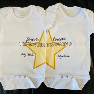 Twin Onesies, Forever Twinning, passende Onesies für Zwillinge, Baby Onesies, Onesies für Zwillinge, Onesie
