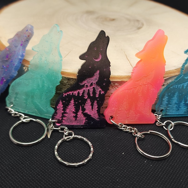 Resin Wolf Keychain