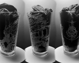 Queens Hound - Laser Engraved Pint Glass
