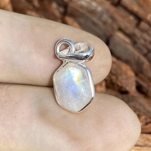 Natural Rainbow Moonstone Pendant, Mini Pendant, 925 Sterling silver Pendant, June Birthstone Pendant, For Gift