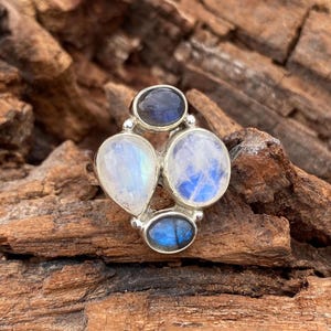 Moonstone And Labradorite Ring, Large Gemstone Ring, Chunky Boho Ring, Celestial Jewelry Ring, 925 Sterling Silver Ring, Bohemian Ring