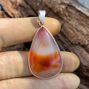 Natürlicher roter Onyx Anhänger, handgefertigter Edelstein Anhänger, 925 Sterling Silber Anhänger, massiver Silber Anhänger, für Geschenk