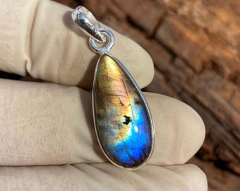 Labradorithänge, sterlingsilver, droppformad ädelsten, junis födelsesten