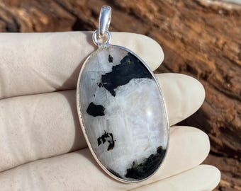 Handmade Natural Moonstone 925 Sterling Silver Pendant