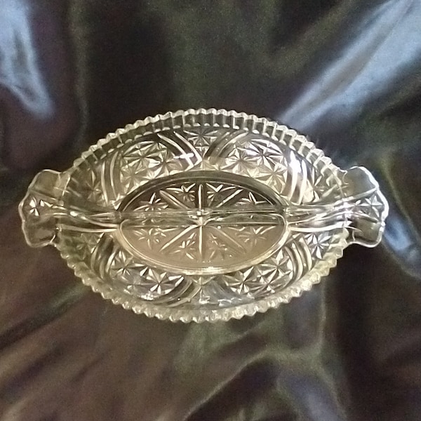 Vintage Anchor Hocking Divided Clear Relish Dish With Handles, Stars and Bars Pattern, 10 1/4"