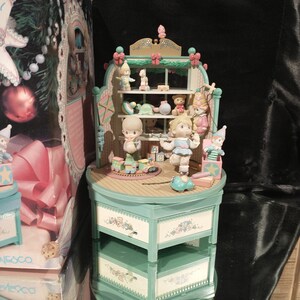 Toyland hotsell music box