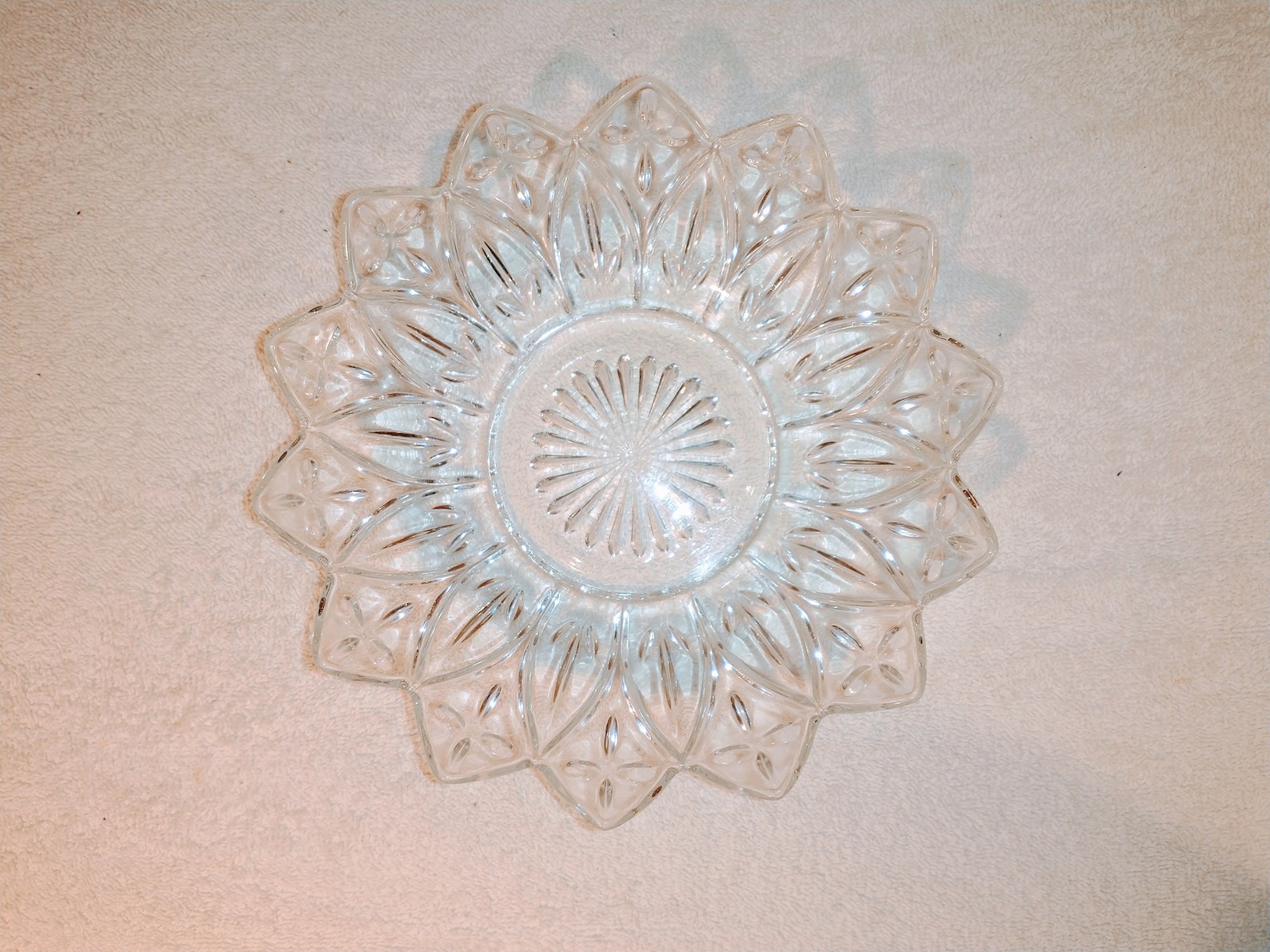 Vintage Federal Glass Petal Pattern 2829 Clear Bowl, 8 1/2