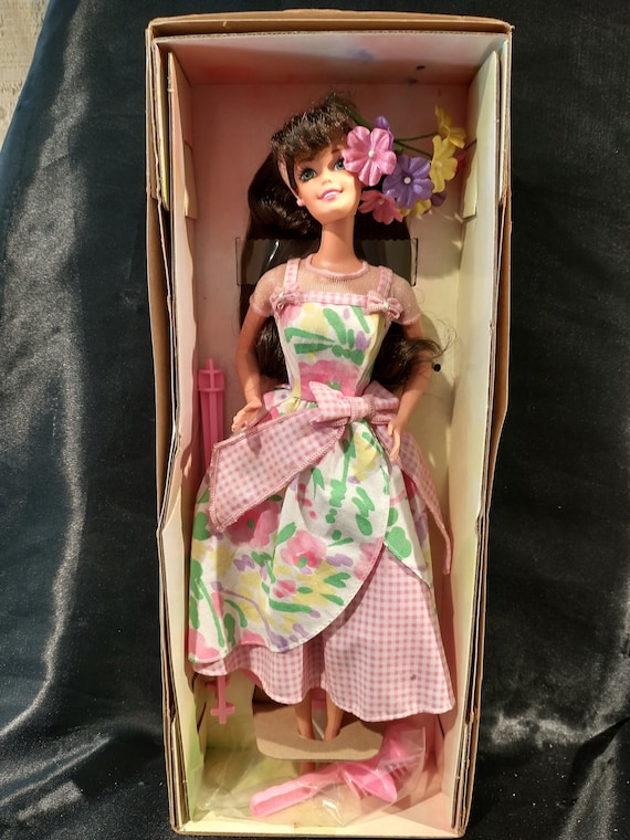 Spring petals barbie second in a series hotsell