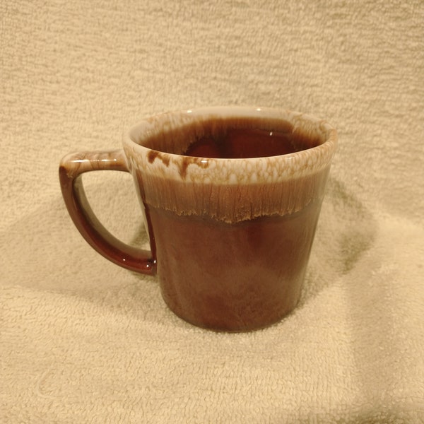 Vtg McCoy Brown Drip D Handle Cup, 1968-2000, Very Good