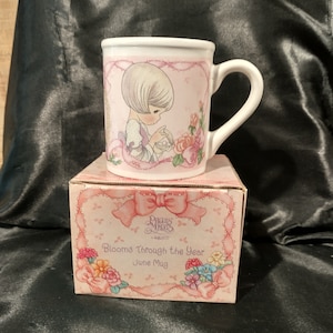 Vtg Precious Moments, Blooms Through the Year June Mug, 1997, 346373, In Original Box, Excellent Condition!, Hard to Find