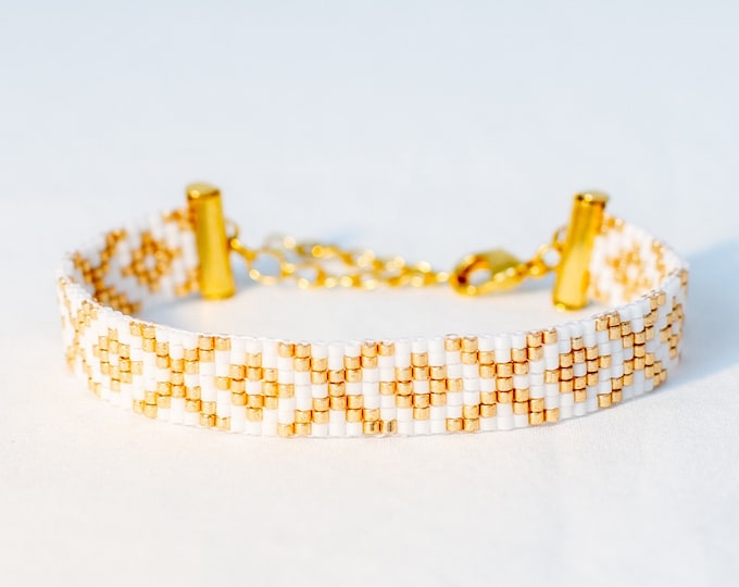 Miyuki delica beads bracelet Arctic trail gold