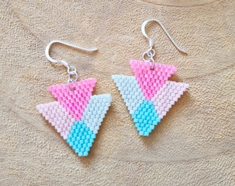 Triangles Pink