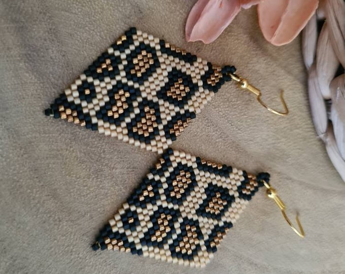 Savanna Gold Earrings