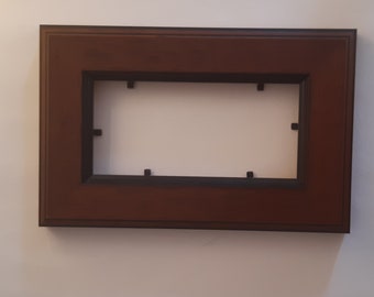 Tile frame 3 inch Mahogany for a half or border tile