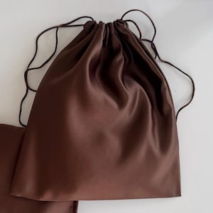 Braune Satin Staubbeutel - Extra Klein bis Extra Groß - handgefertigt in den USA - Aufbewahrungstasche, Handtasche, Sneakers, Geschenk, Reise, Verpackung Premium