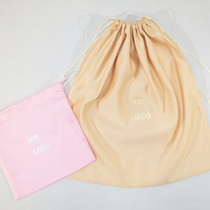Paquete de 2 bolsas de satén con impresión de logotipo personalizado hechas a mano en EE. UU. Bolsas de almacenamiento personalizadas de alta calidad Bolsas de regalo Embalaje