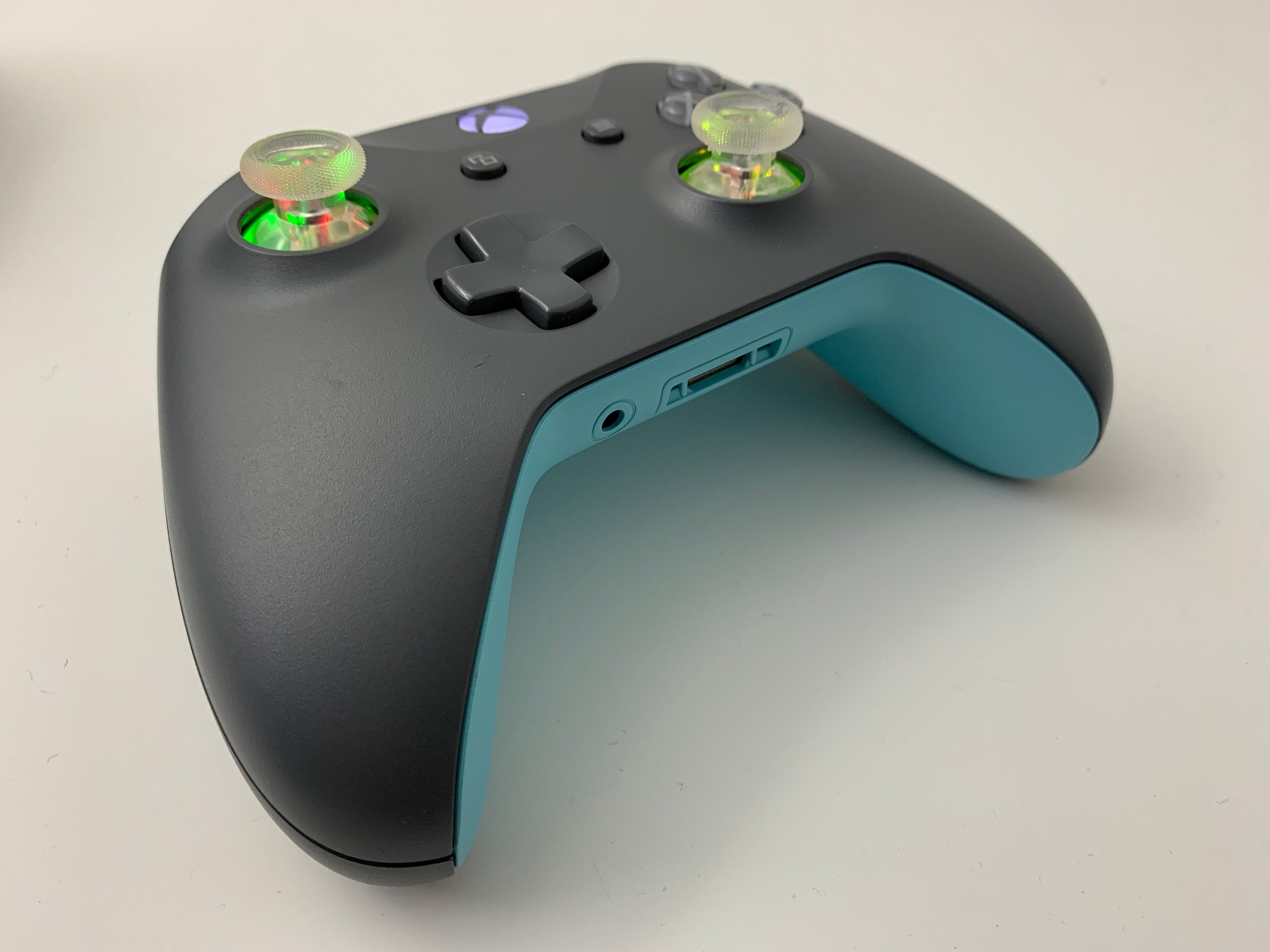 PROFESSIONALLY REFURBISHED Gray Light Blue Xbox One Controller W
