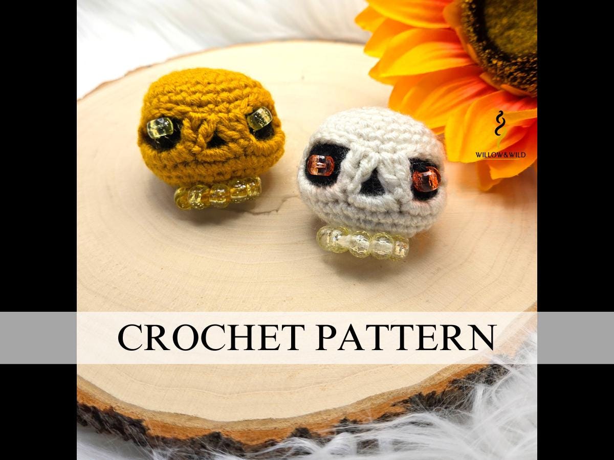 39 Skull Crochet Patterns for Halloween, Gothic Decor, and Creepy-Cute Gifts 18 Beaded Fidget Skull Crochet Pattern: Beginner Friendly