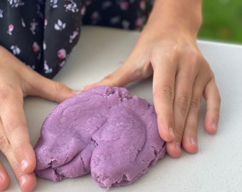 Homemade, Non-Toxic Playdough (infused with essential oils) - Lavender