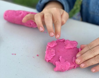 Homemade, Non-Toxic Playdough (infused with essential oils) - Focus