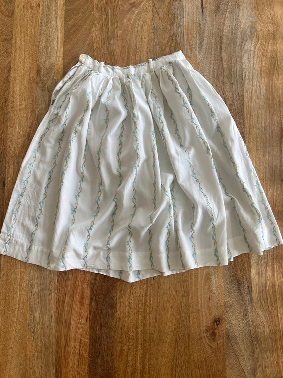 Vintage 1950s 1940s Full White Floral Skirt